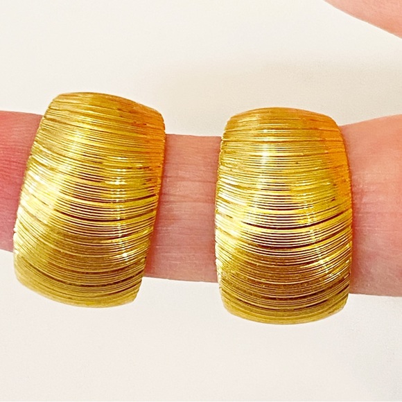 Vintage Earrings Half Loop Stud Gold Tone - Picture 6 of 8